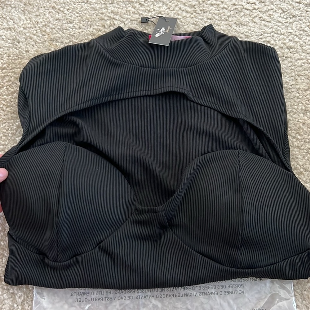 Long sleeve top